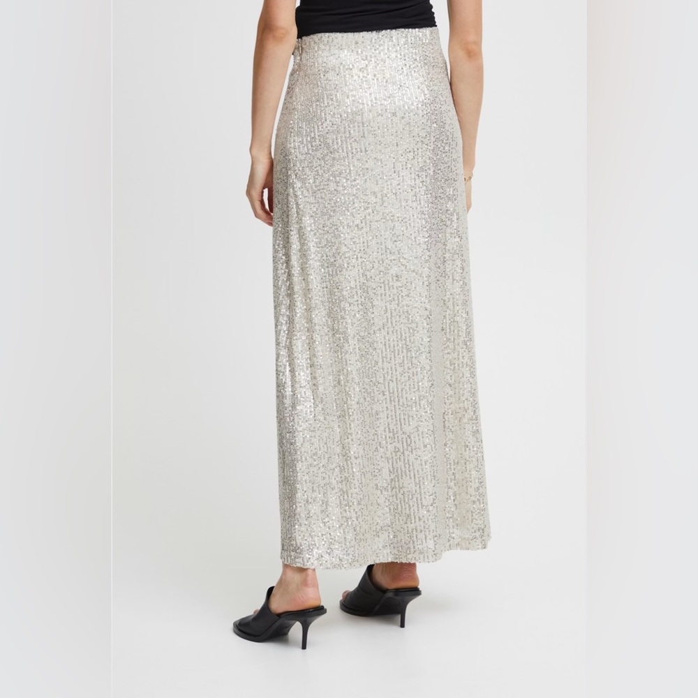 Ichi Frosted Almond Sequin Skirt. New with tags - Picture 3 of 10